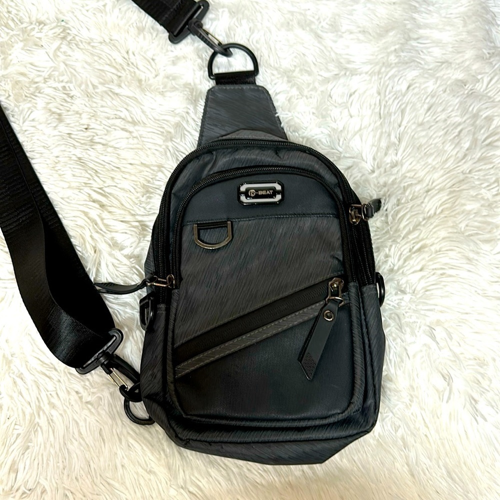 Beat Sling Bag Excellent Condition
